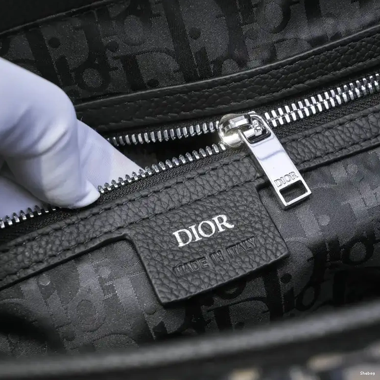 2112YZ0144 Bag Dio 0625